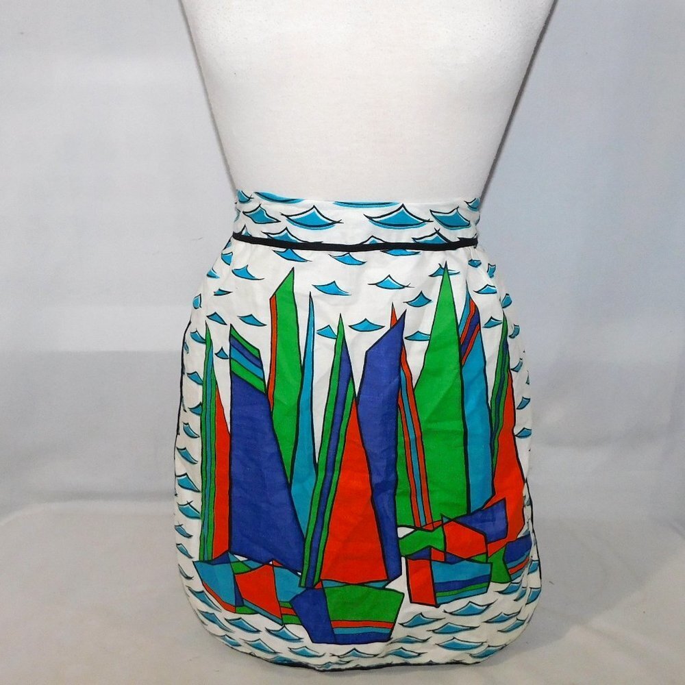 Vintage Half Apron Sailboats Kitchen Retro Mod Multicolor